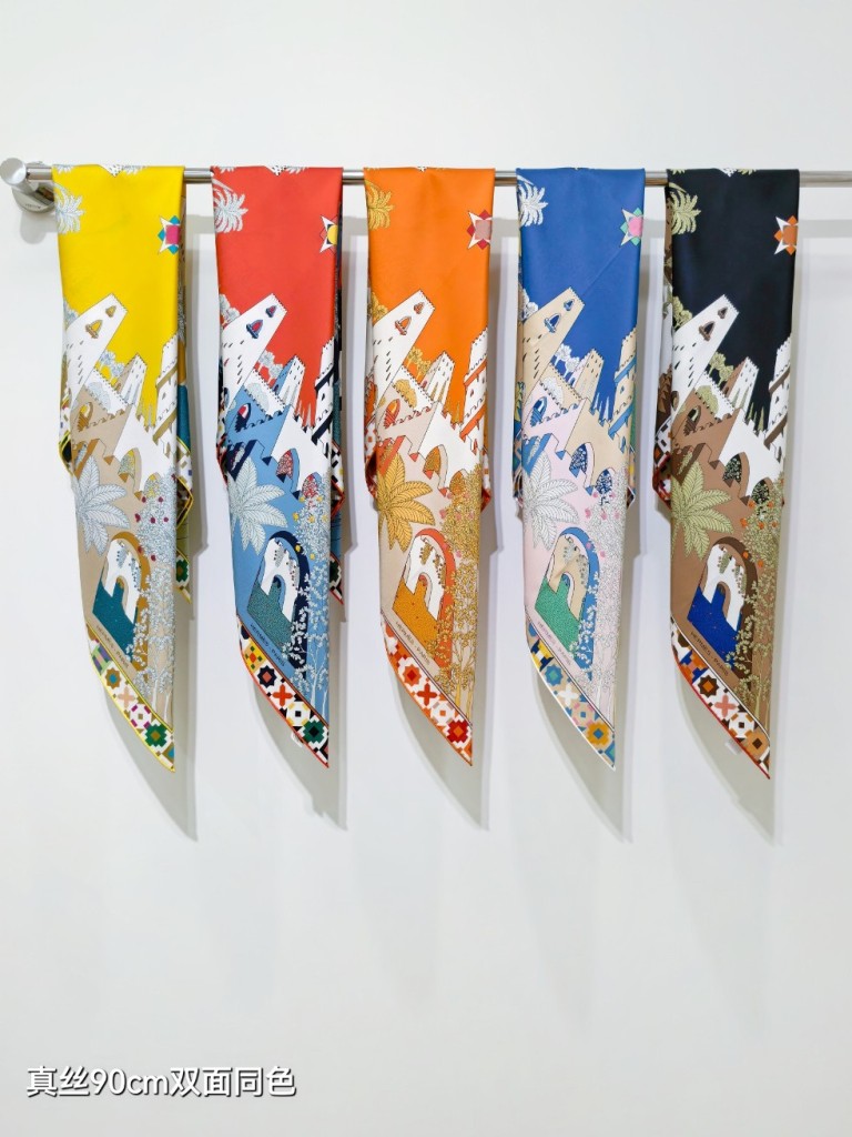 Hermes Double-Sided Silk Scarf-041