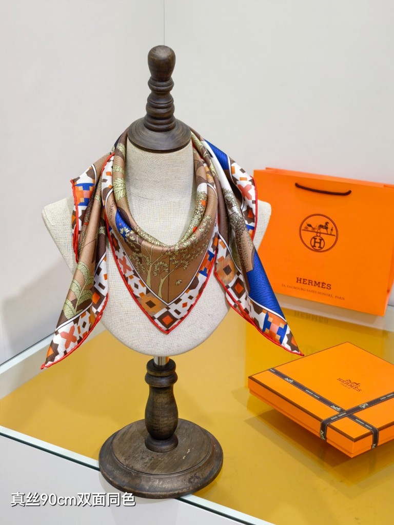 Hermes Double-Sided Silk Scarf-037