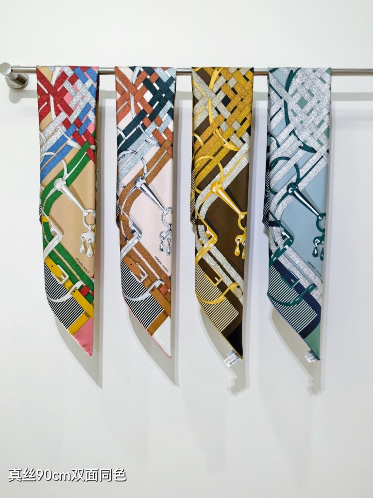 Hermes Double-Sided Silk Scarf-025