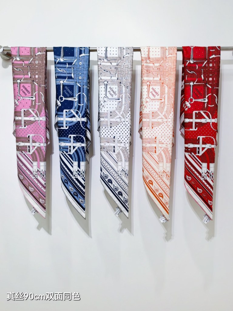 Hermes Double-Sided Silk Scarf-015