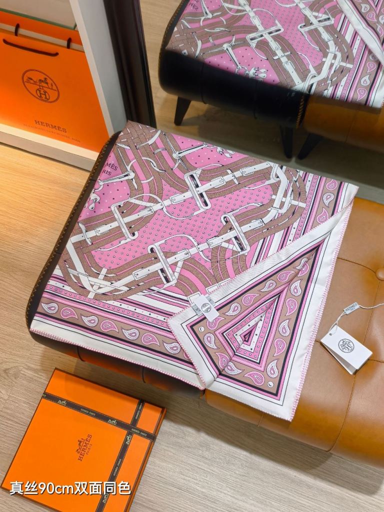 Hermes Double-Sided Silk Scarf-014