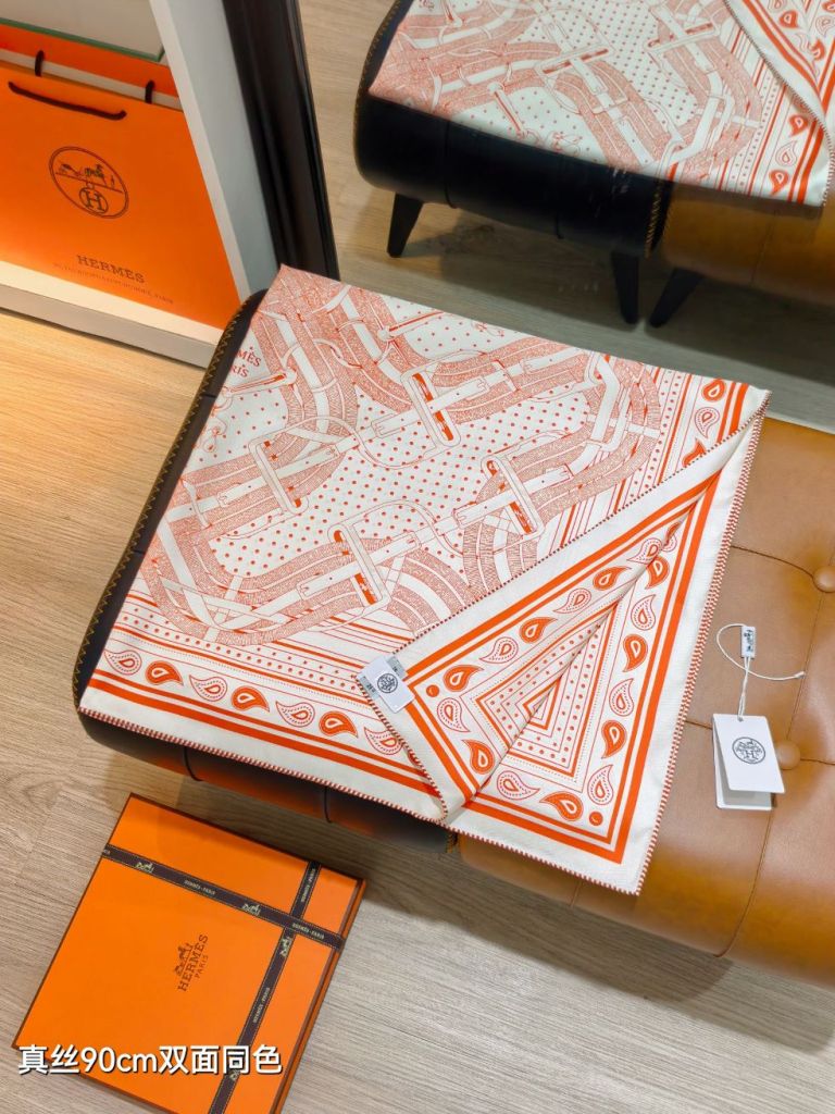 Hermes Double-Sided Silk Scarf-002