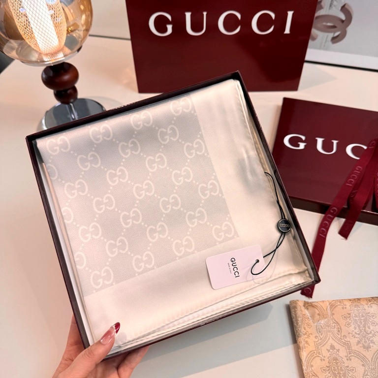 Gucci Single-Sided Silk Scarf-016