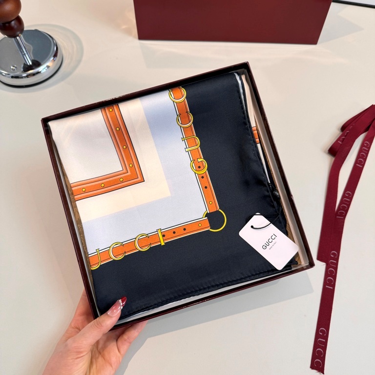 Gucci Single-Sided Silk Scarf-012