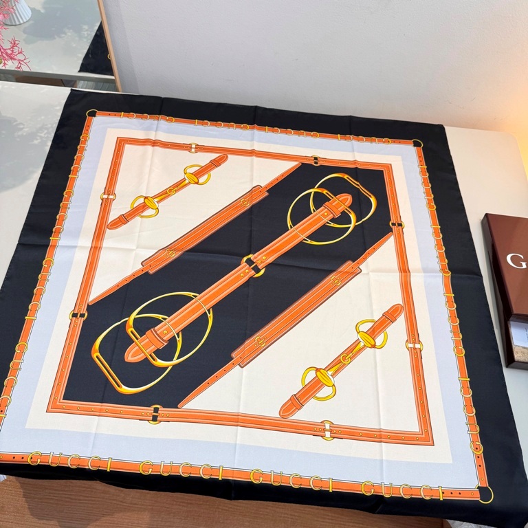 Gucci Single-Sided Silk Scarf-010