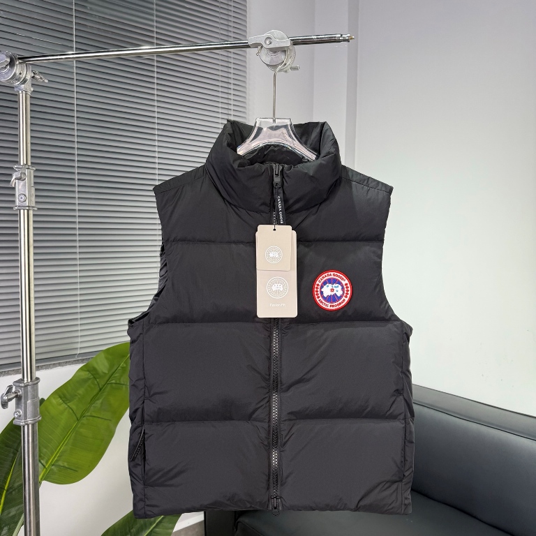 Lawrence Vest-D1