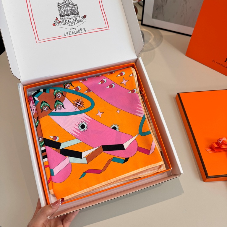 Hermes Single-Sided Silk Scarf-006