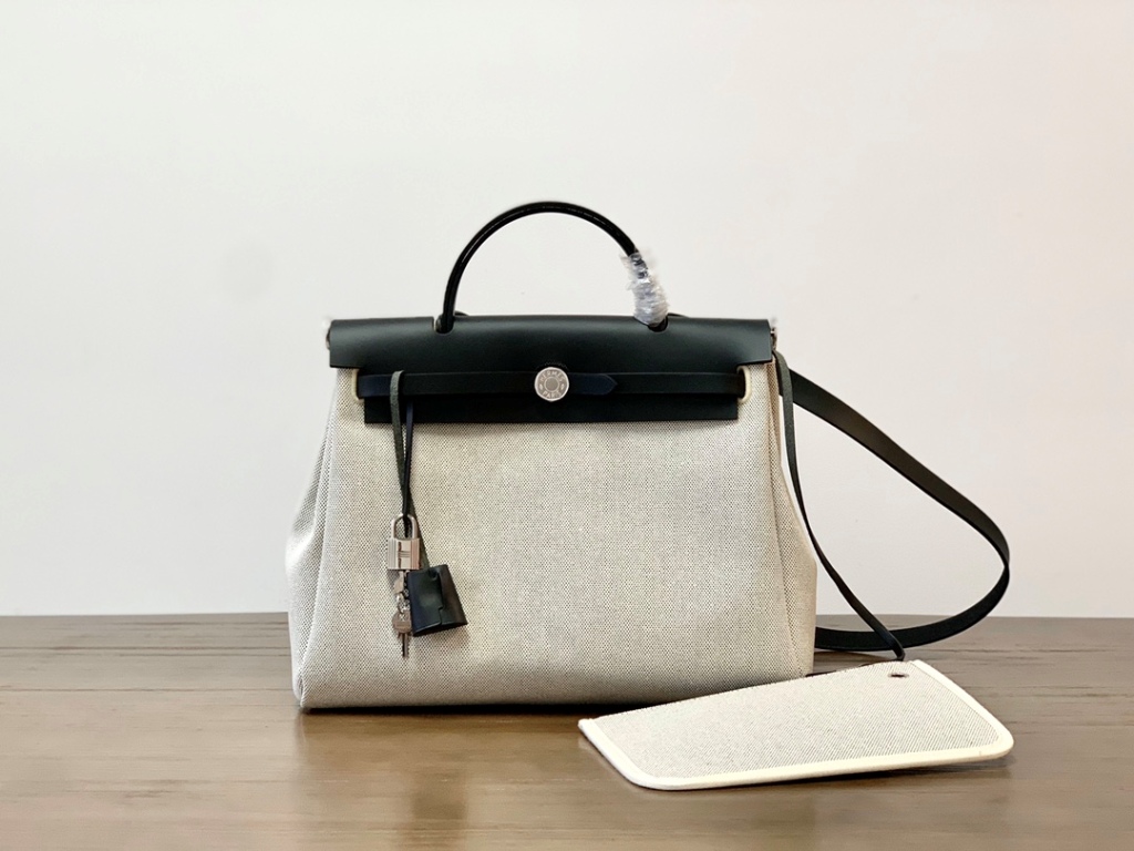 Herbag Zip 31 in Canvas and Vache Hunter (apricot beige/Noir)-016