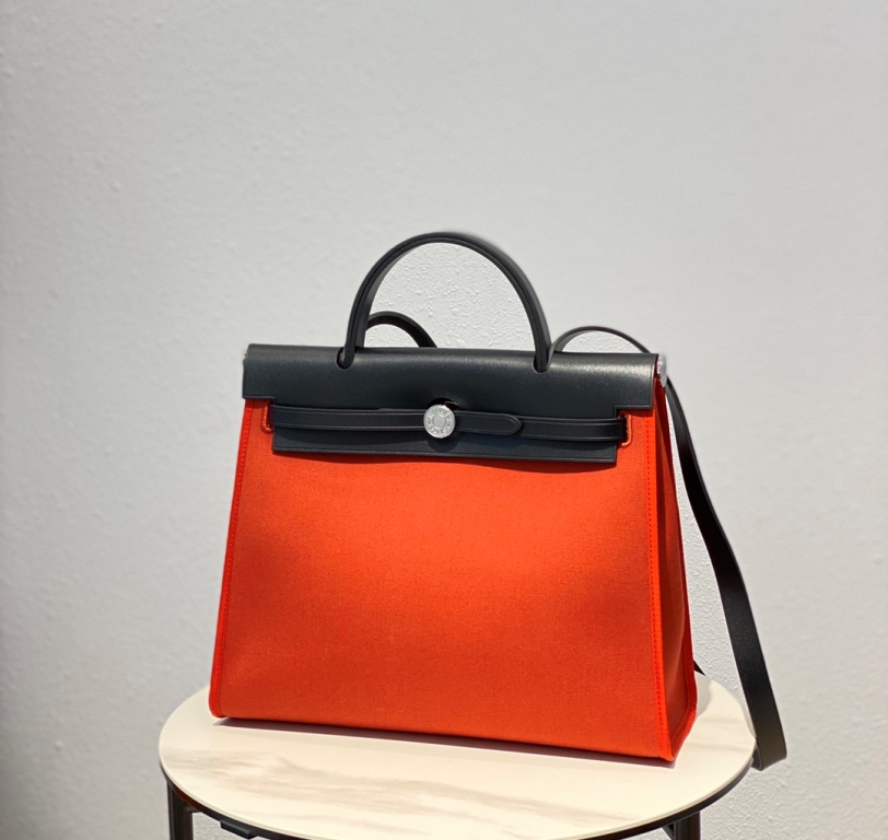 Herbag Zip 31 in Canvas and Vache Hunter Leather(Rouge Tomate)-005