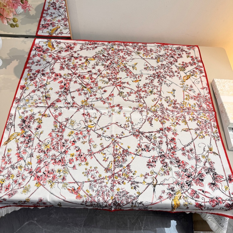 Dior Single-Sided Silk Scarf-004