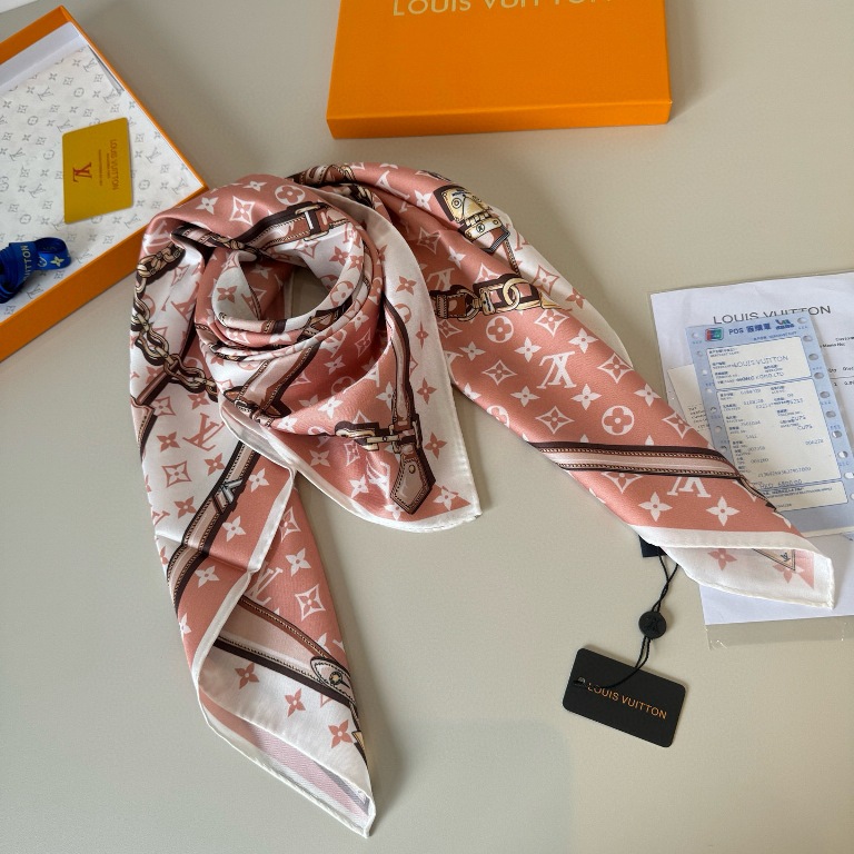 LV Single-Sided Silk Scarf-102