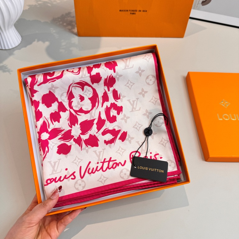 LV Single-Sided Silk Scarf-099