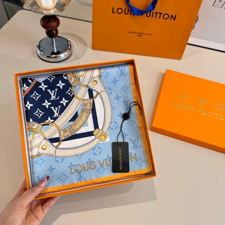 LV Single-Sided Silk Scarf-086