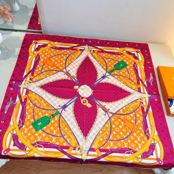 LV Single-Sided Silk Scarf-082
