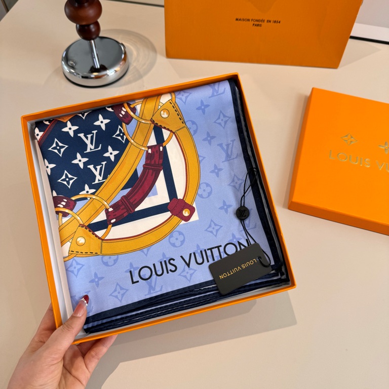 LV Single-Sided Silk Scarf-080