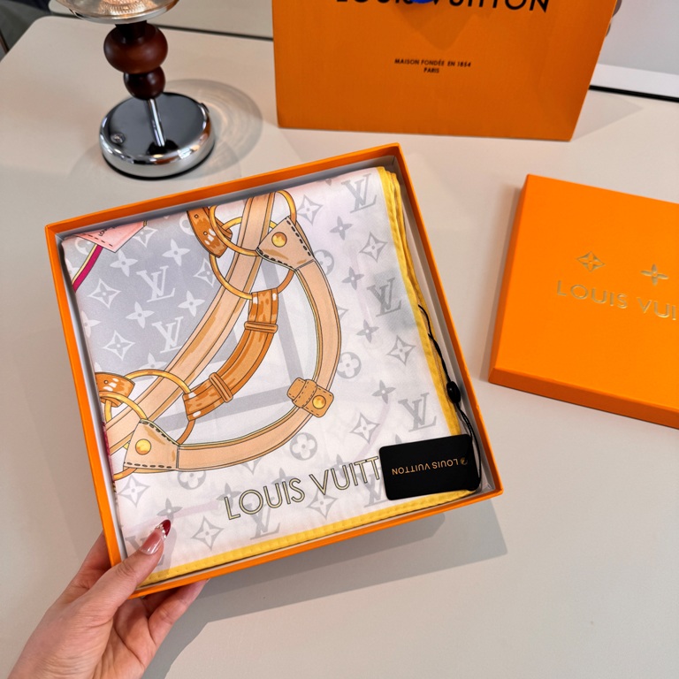 LV Single-Sided Silk Scarf-077