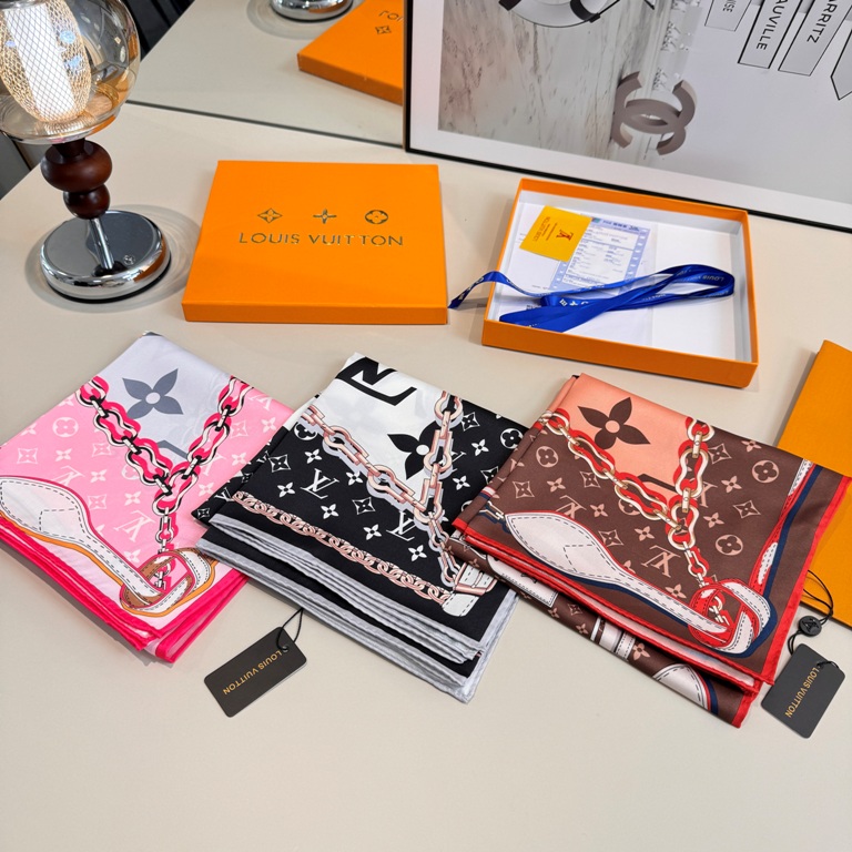 LV Single-Sided Silk Scarf-057