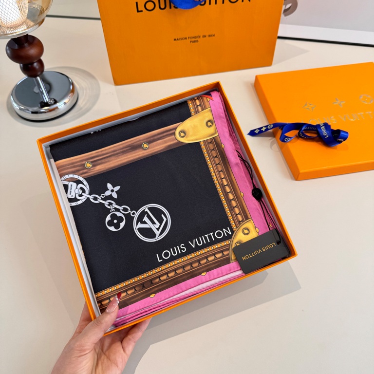 LV Single-Sided Silk Scarf-030