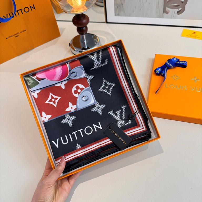 LV Single-Sided Silk Scarf-016