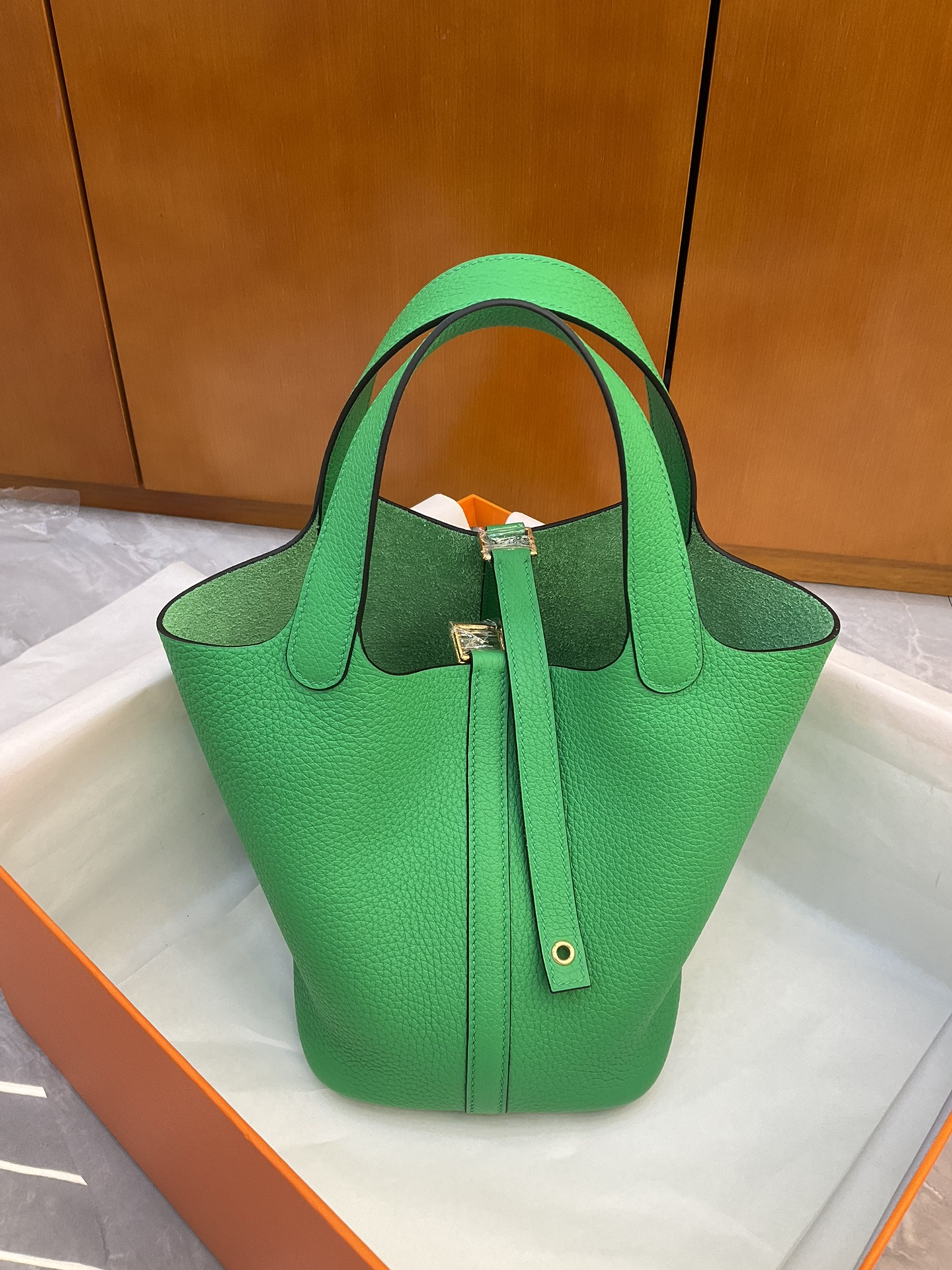 Picotin Lock 18cm-TC Leather(celadon green)-002