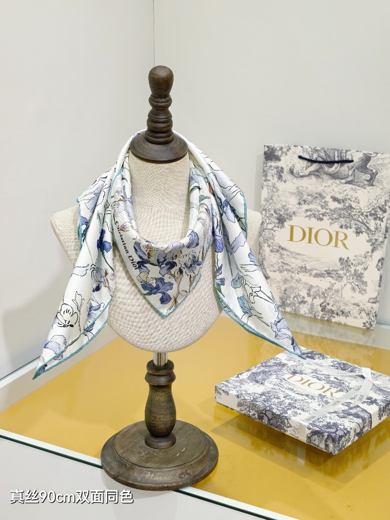 Dior Double-Sided Silk Scarf-091