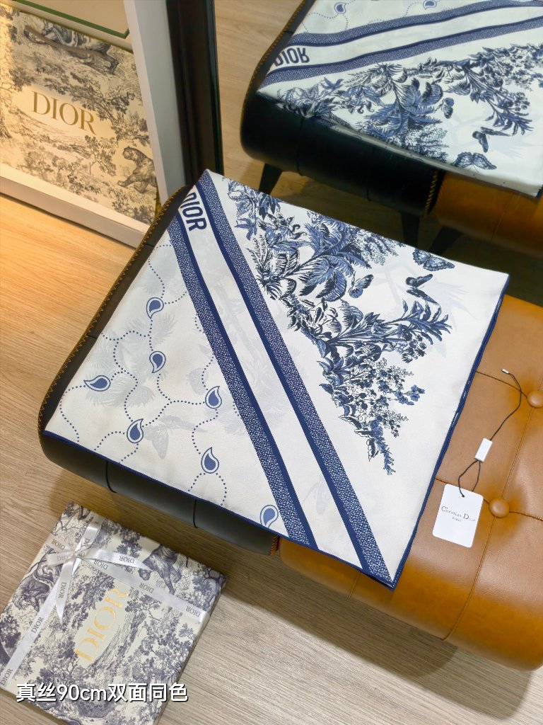Dior Double-Sided Silk Scarf-040
