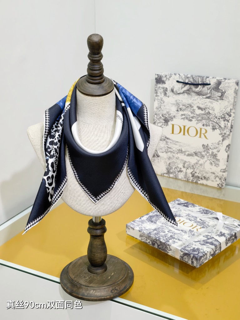 Dior Double-Sided Silk Scarf-003