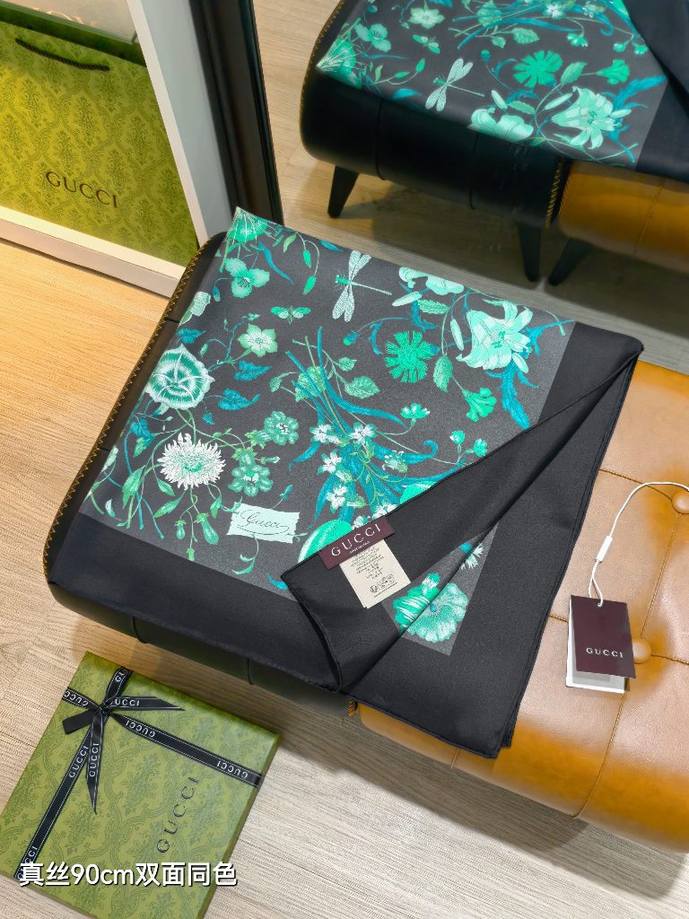 Gucci Double-Sided Silk Scarf-185