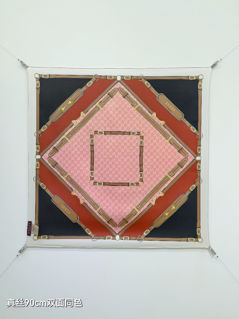 Gucci Double-Sided Silk Scarf-138