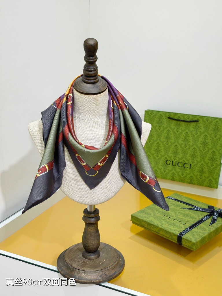 Gucci Double-Sided Silk Scarf-132