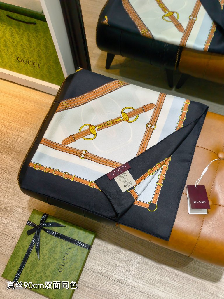 Gucci Double-Sided Silk Scarf-116