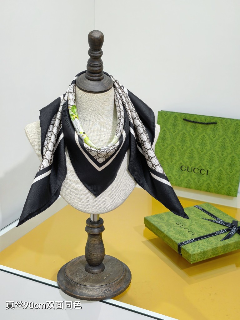 Gucci Double-Sided Silk Scarf-098