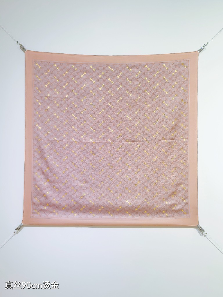 Gucci Double-Sided Silk Scarf-077