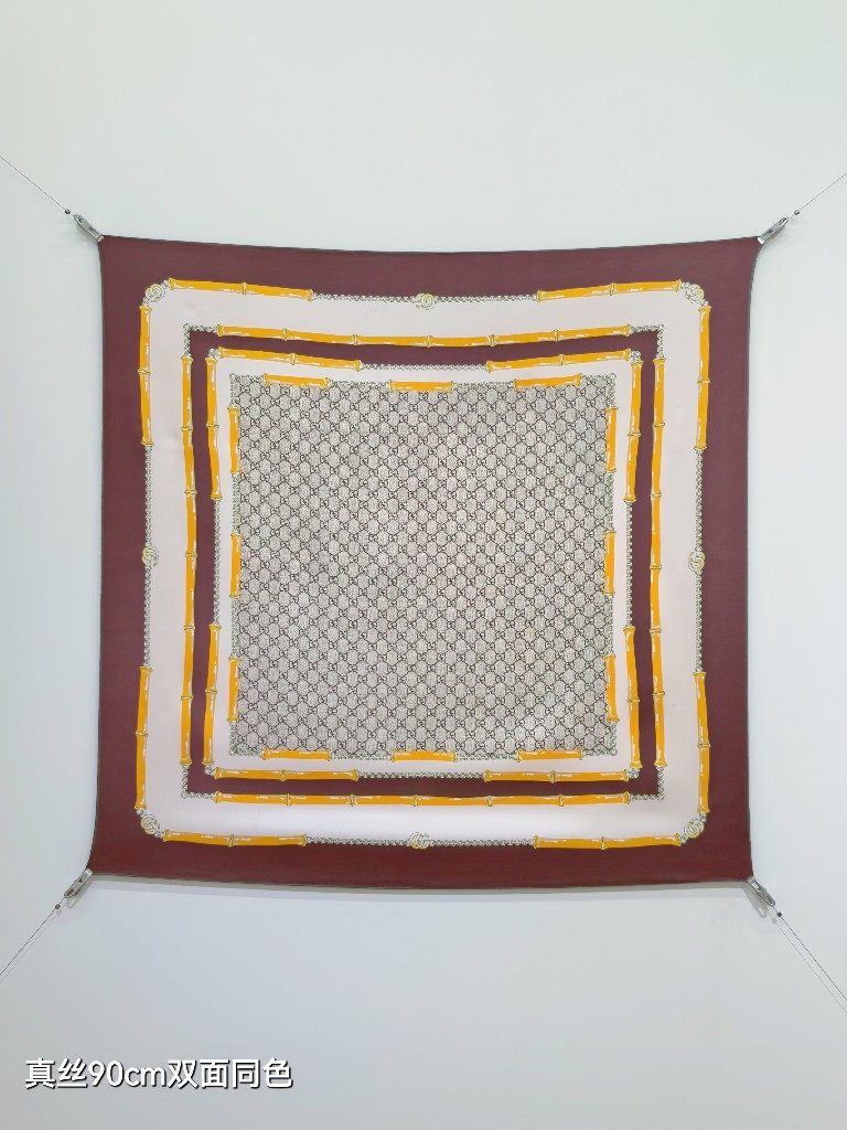 Gucci Double-Sided Silk Scarf-041