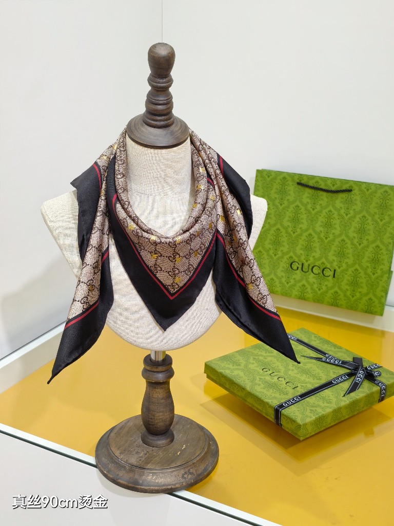 Gucci Double-Sided Silk Scarf-031