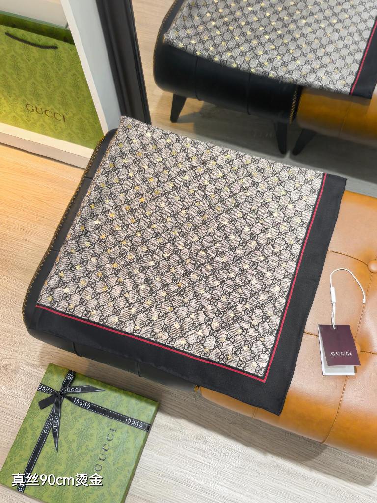 Gucci Double-Sided Silk Scarf-029
