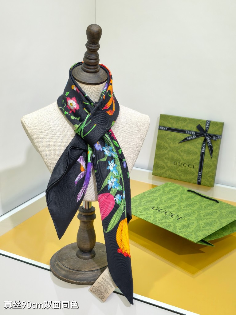 Gucci Double-Sided Silk Scarf-019