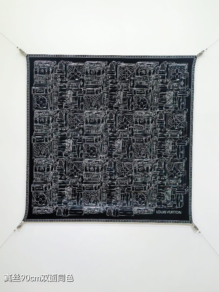 LV Double-Sided Silk Scarf-192