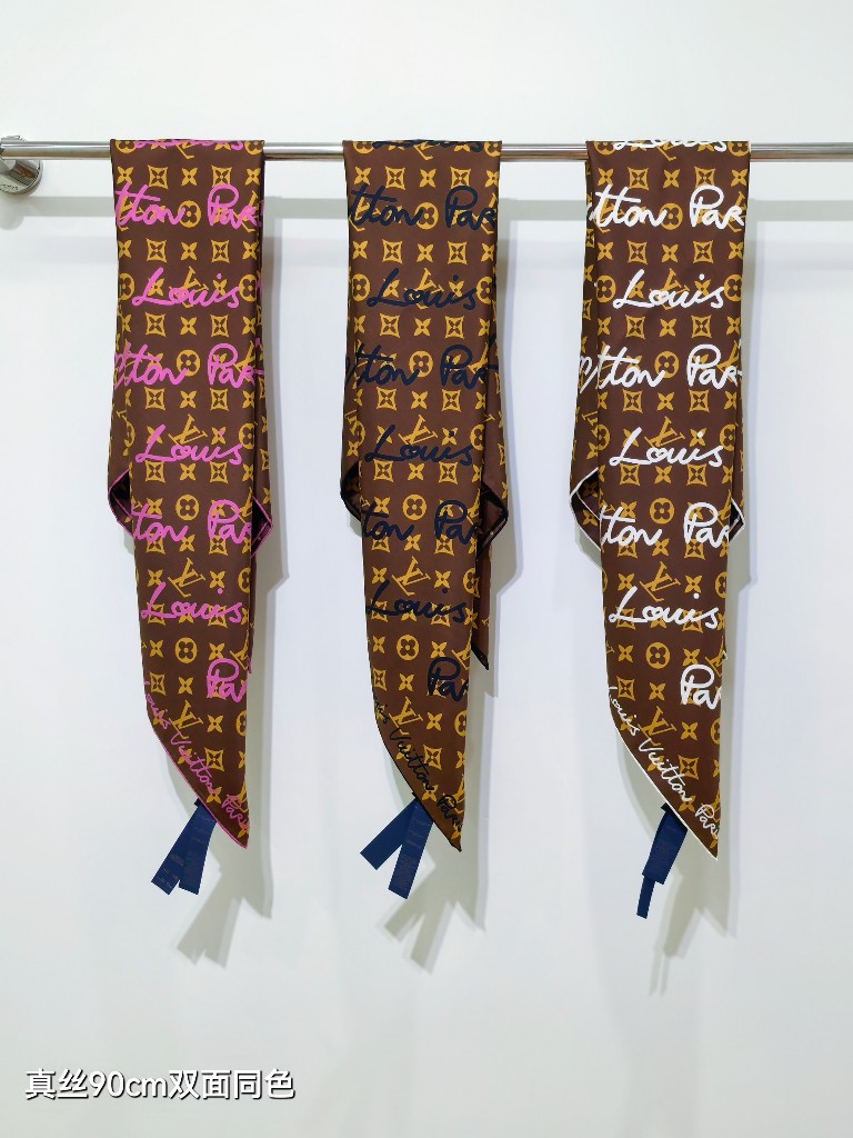 LV Double-Sided Silk Scarf-122