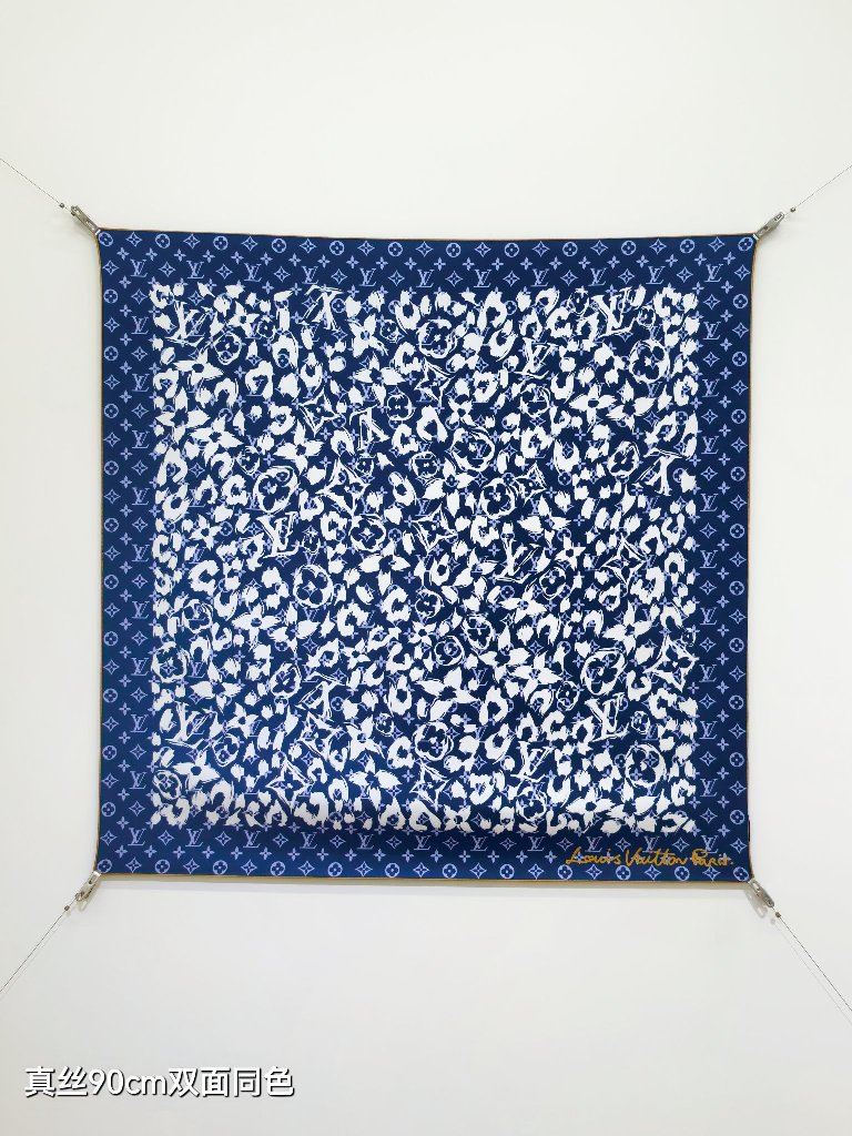 LV Double-Sided Silk Scarf-073